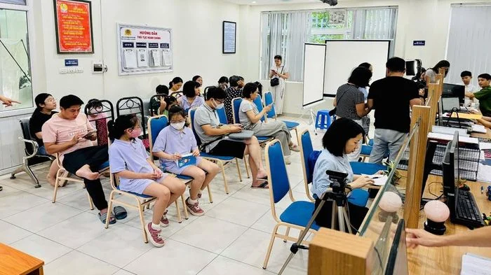 Tăng tốc cấp VNeID, bảo vệ trẻ trên không gian mạng