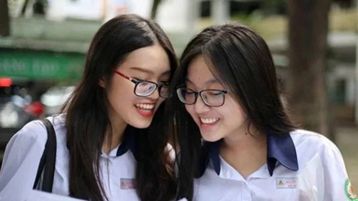Những lỗi dễ mất điểm cần tránh khi làm bài Vật lí thi tốt nghiệp THPT