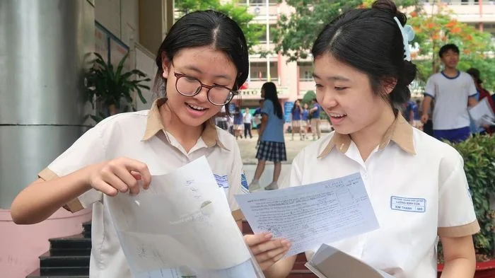 Thi vào lớp 10: Hai câu có khả năng 'chặn điểm' thí sinh TPHCM trong đề thi toán là câu nào?
