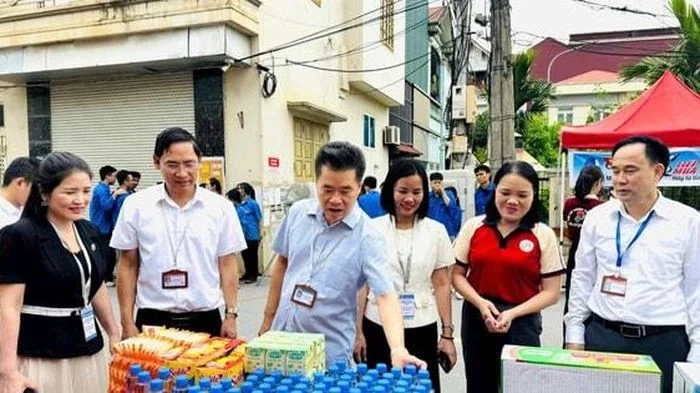 Xã Hát Môn: Ngày thi đầu tiên diễn ra an toàn, nghiêm túc, đúng quy chế