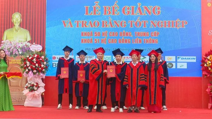 Kết nối việc làm cho sinh viên sau tốt nghiệp