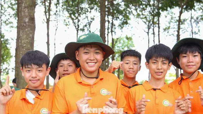 Ngày hè không điện thoại của chiến sĩ 'nhí' Đà Nẵng
