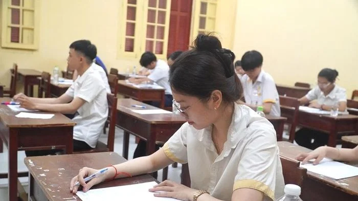 Đề thi ngữ văn: Khơi gợi tư duy, giàu tính thời sự