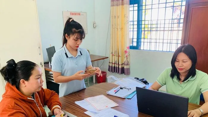 Tuyển sinh trực tuyến: Thuận lợi cho phụ huynh, minh bạch trong tuyển sinh