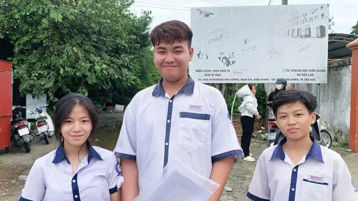 Đề Tiếng Anh vừa sức, sĩ tử An Giang nhẹ nhõm khép lại ngày thi đầu tiên
