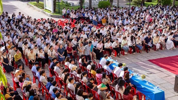 Minh bạch trong tuyển dụng giáo dục