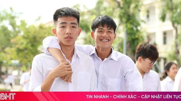 Ngày đầu thi tốt nghiệp THPT 2026: Nghiêm túc, đúng quy chế