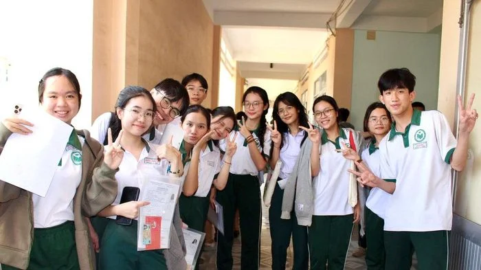 Thí sinh Lâm Đồng khởi đầu hành trình vượt 'vũ môn' Kỳ thi tốt nghiệp THPT với môn Ngữ văn