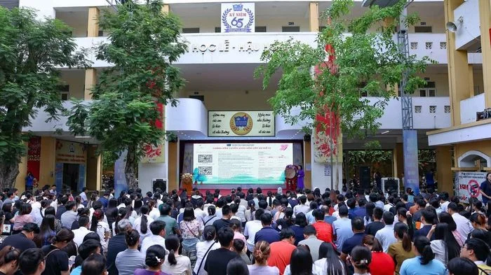 Hơn 80% học sinh Hà Nội đỗ lớp 10 công lập năm học 2026-2027