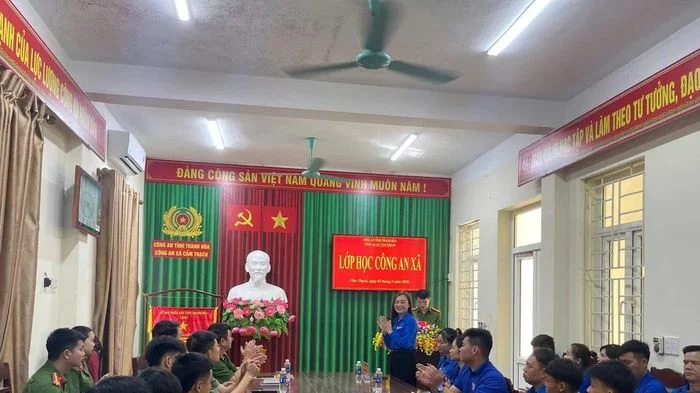 Cảm hóa, giáo dục thanh thiếu niên hư, ngăn mầm vi phạm