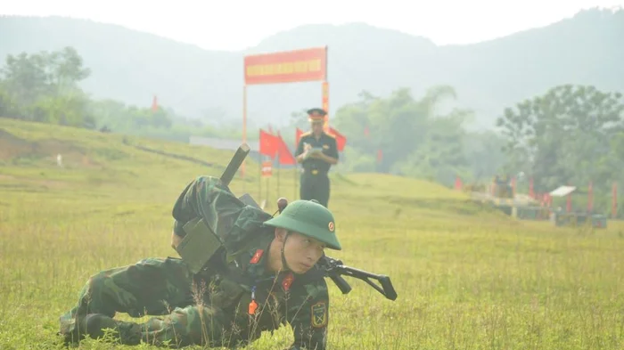 Cuộc sát hạch toàn diện của những binh nhì