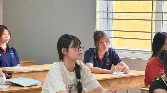 Đề thi môn tự chọn: Tăng phân hóa bám sát định hướng đánh giá năng lực