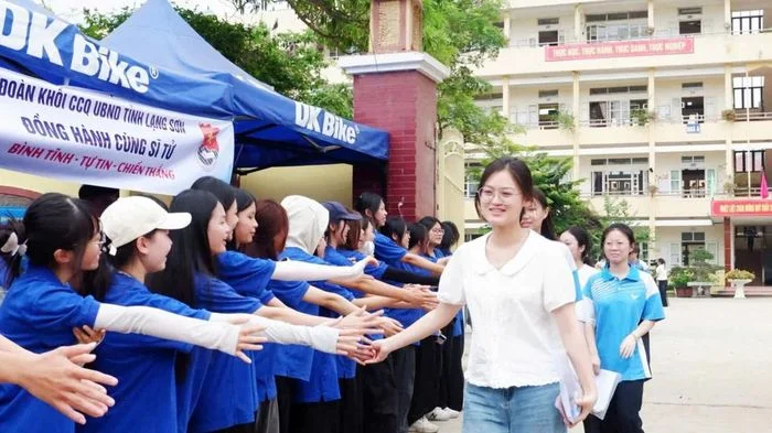 Đề thi tiếp tục duy trì định hướng phát triển phẩm chất và năng lực người học