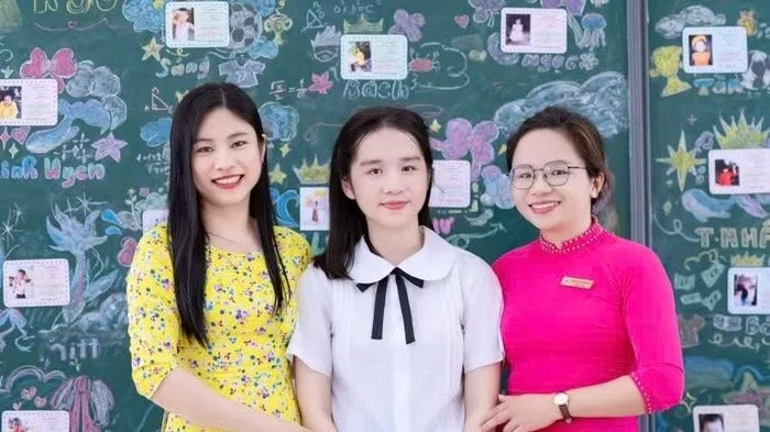 Nữ sinh phố núi chinh phục ngôi thủ khoa chuyên Văn Hà Tĩnh