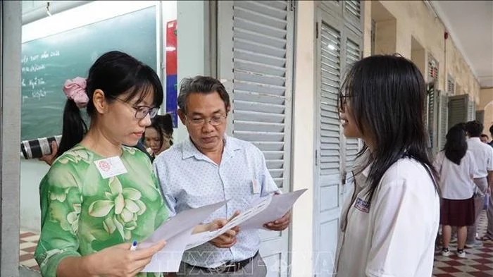 Thành phố Hồ Chí Minh: Xử lý nhanh các sự cố trong buổi thi Ngữ văn
