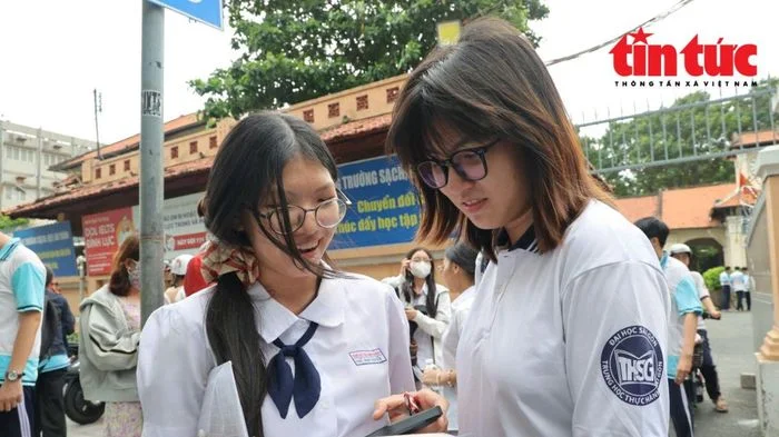 Phổ điểm môn Toán kỳ thi tốt nghiệp THPT dự đoán dao động quanh 6 điểm