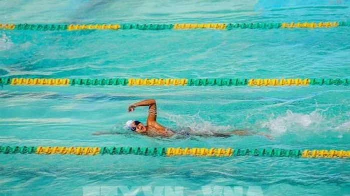 Sông rạch bủa vây, vì sao học sinh Tây Ninh vẫn 'khát' hồ bơi?