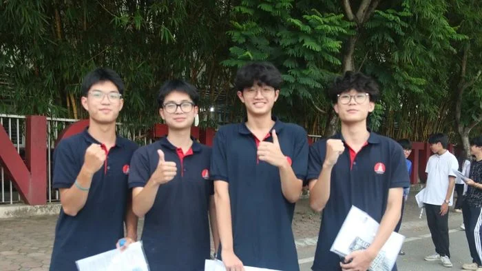 Đề Toán thi tốt nghiệp THPT: Phân hóa cao, đỉnh phổ điểm 6 -6.5 điểm